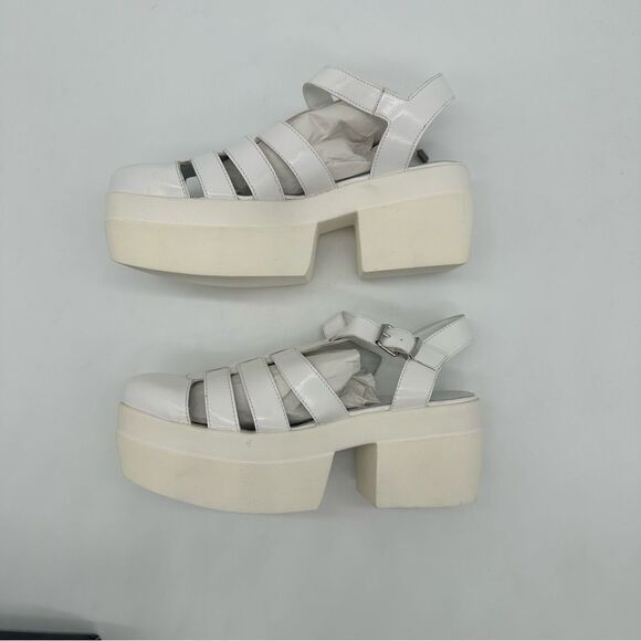 NEW Cult sandals - Picture 3 of 7